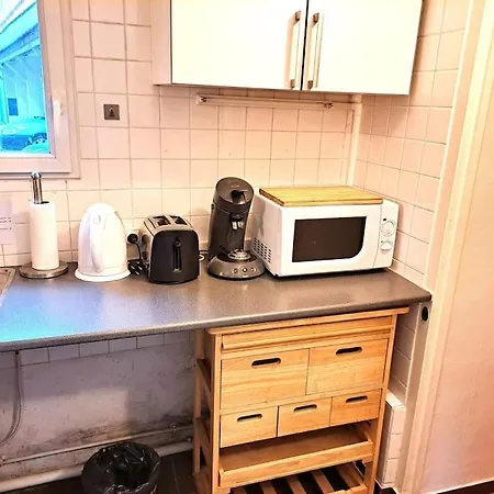 Apartment Studette Chabaud Cour